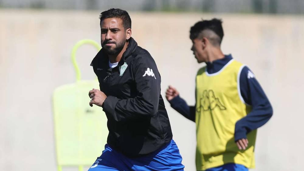 الرجاء يخوض حصته التدريبية الأولى بأكاديميته الجديدة استعداداً لملاقاة حوريا الغيني