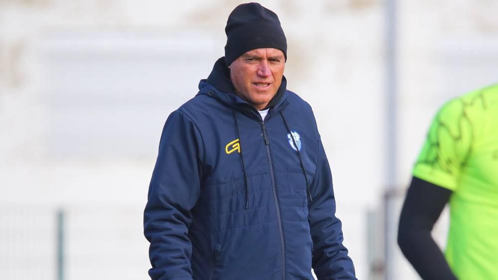 جماهير اتحاد طنجة تُهاجم المكتب المسير للنادي وتنتقد إصراره على الاحتفاظ بغاموندي