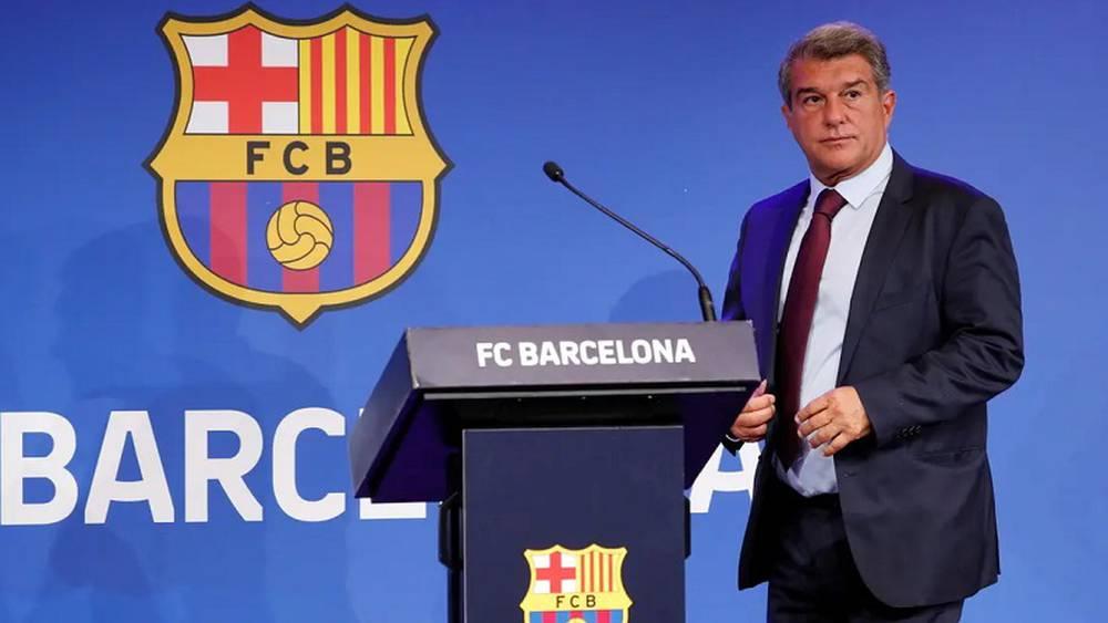 لابورتا: "هدفنا تقوية فريقنا بلاعبين موهوبين للغاية ولن نقوم بصفقات تعرض النادي للخطر"