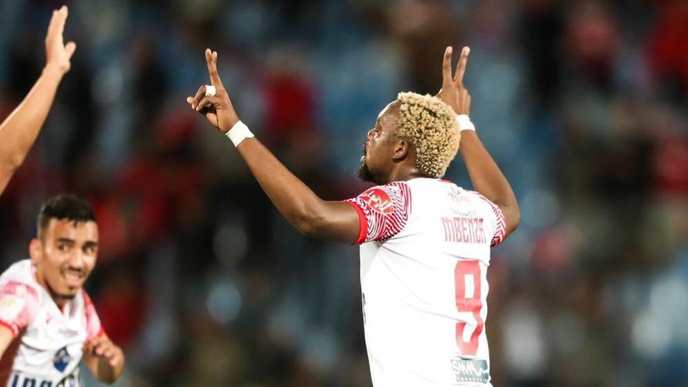 مهاجم الوداد مبينزا ينهي صيامه عن التهديف بعد مرور 10 مباريات