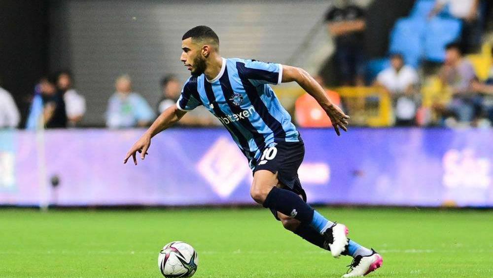 بلهندة يُسجّل في شباك "ألتاي" ضمن الدوري التركي ويُساهم في تقدّم فريقه أضنة دمير سبور بثنائية