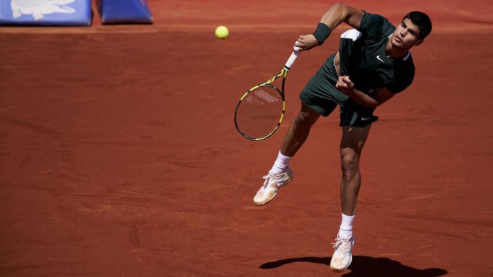 Tennis: Alcaraz balaie Carreno Busta pour sa première victoire à Barcelone