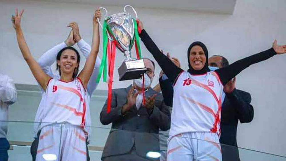 الكوكب المراكشي يتوج بلقب كأس العرش لكرة السلة إناث