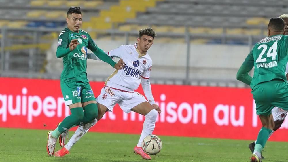 هيئة منخرطي الرجاء الرياضي تنتقد البرمجة وترفض إمكانية تأجيل ديربي الجولة 25 أمام الوداد وتهدّد بالتصعيد