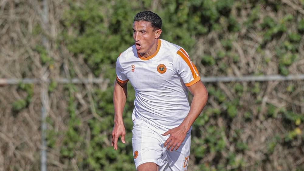 محمد عزيز: "هذا الجيل يسعى لإعادة كتابة التاريخ وتزيين خزينة النادي بلقب قاري جديد"