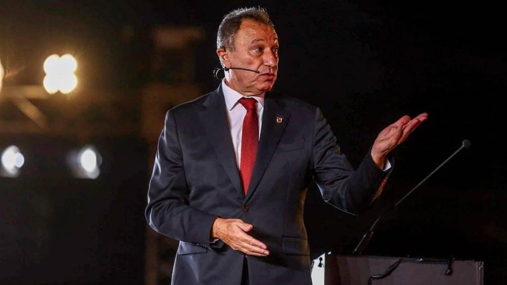 إدارة الأهلي ترد على أنباء تخصيص بعض أعضائها لطائرات خاصة من أجل نقل الجماهير: "لا علم لنا حاليا بهذا الأمر"