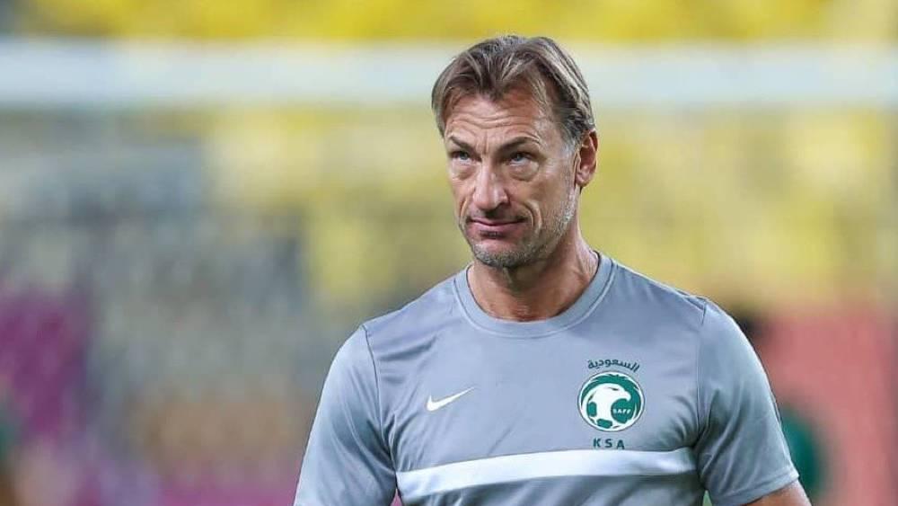 رسميًا/ الاتحاد السعودي يجدد عقد هيرفي رونار إلى غاية 2027