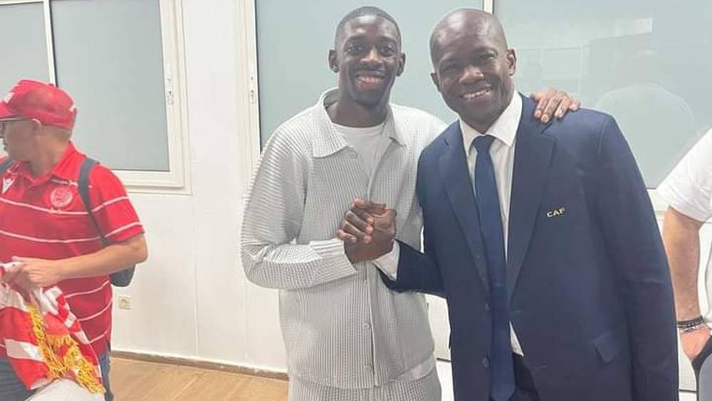 بعد متابعته لفوز الوداد وتتويجه بعصبة الأبطال.. عثمان ديمبيلي يلتقي رئيس الاتحاد الليبيري في "دونور" لتهنئته على عمله "دون راتب"