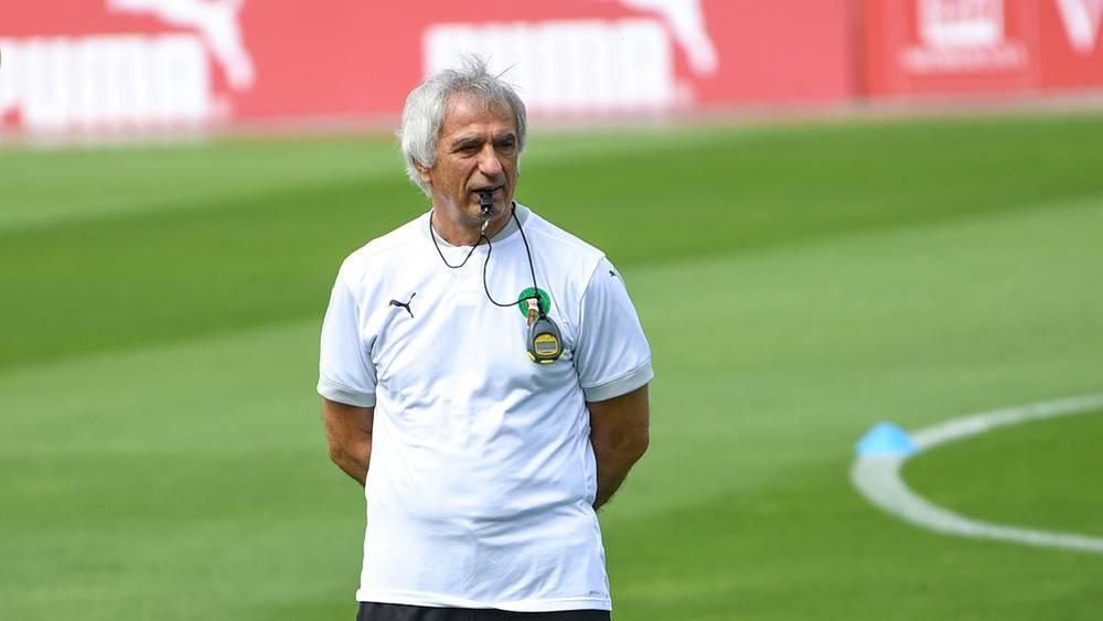 خليلوزيتش: "جنوب أفريقيا تمتلك منتخبا جيدا ونعتمد على مساندة جمهورنا للانتصار في مواجهة الغد"