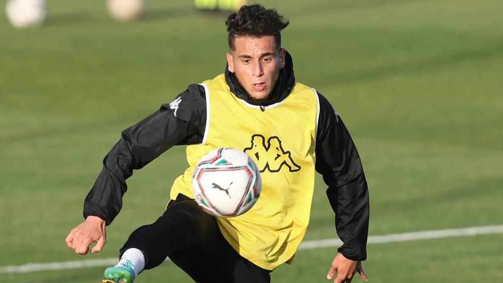 الطاوسي يعيد سوبول والبدوي إلى قائمة الرجاء قبل مواجهة شباب المحمدية وكابانغو يواصل الغياب