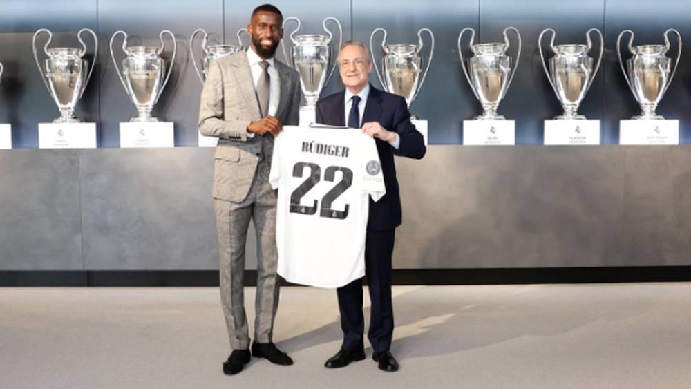 ريال مدريد يُقدم أنطونيو روديغير بالقميص رقم 22