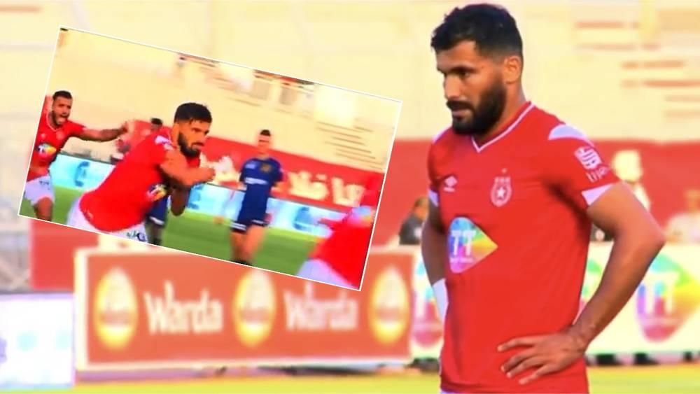 بالفيديو/ لاعب نجم الساحل "بن عيادة" يُعدّل النتيجة أمام الترجي من ركلة جزاء ويطرد بعدها بثوان بسبب حركة "لا أخلاقية"