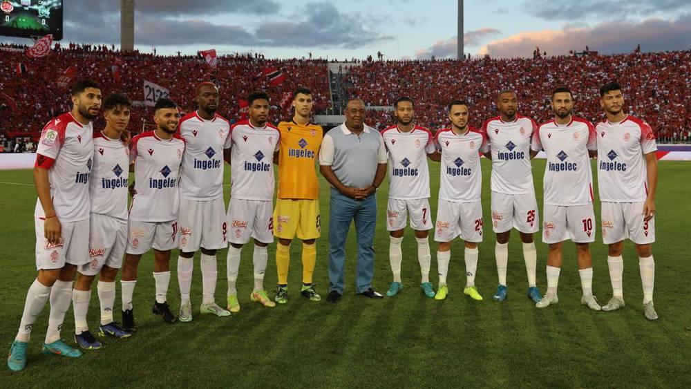 منخرط بنادي الوداد يكذب صحة البلاغ المتداول بشأن الأخطاء التحكيمية لمباراة الدفاع الجديدي