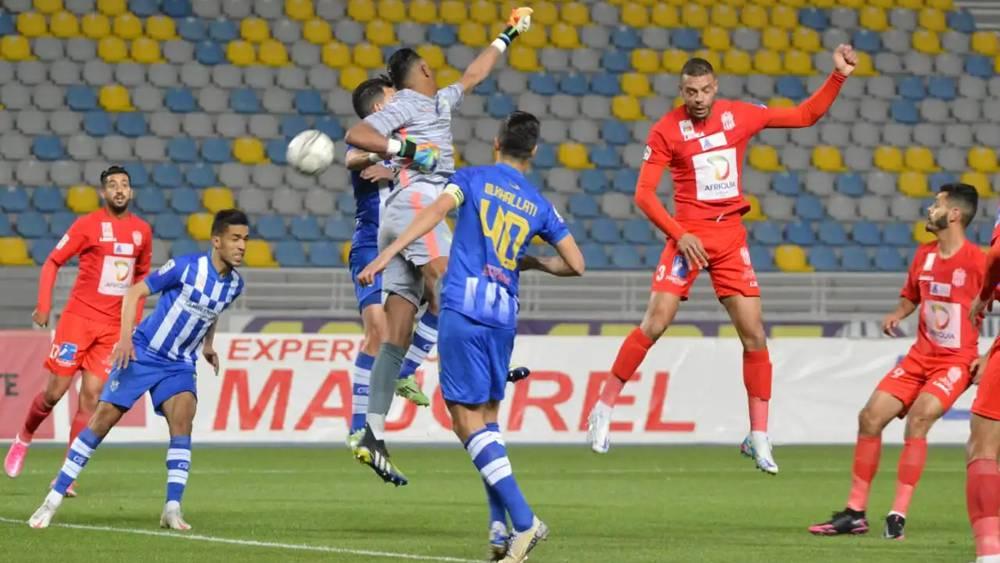 تأجيل مباراة حسنية أكادير واتحاد طنجة إلى الثلاثاء القادم بدلاً من الاثنين بسبب النقل التلفزي