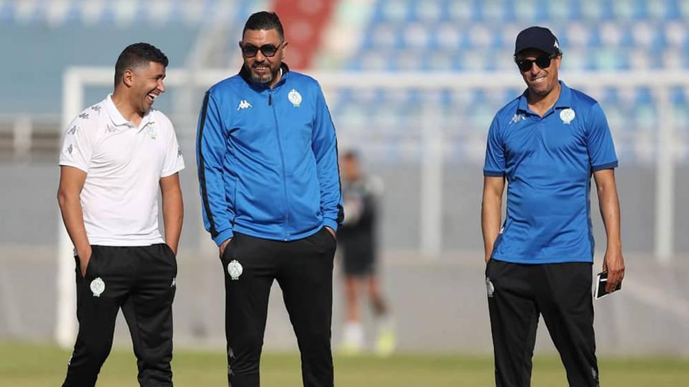 الطاقم التقني للرجاء يستدعي 26 لاعبا لمواجهة الوداد في "الديربي"