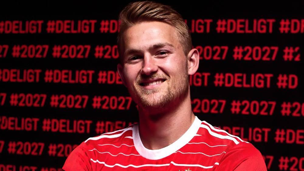 رسميا/ دي ليخت ينتقل إلى بايرن ميونخ بعقد يمتد لخمس سنوات قادما من يوفنتوس