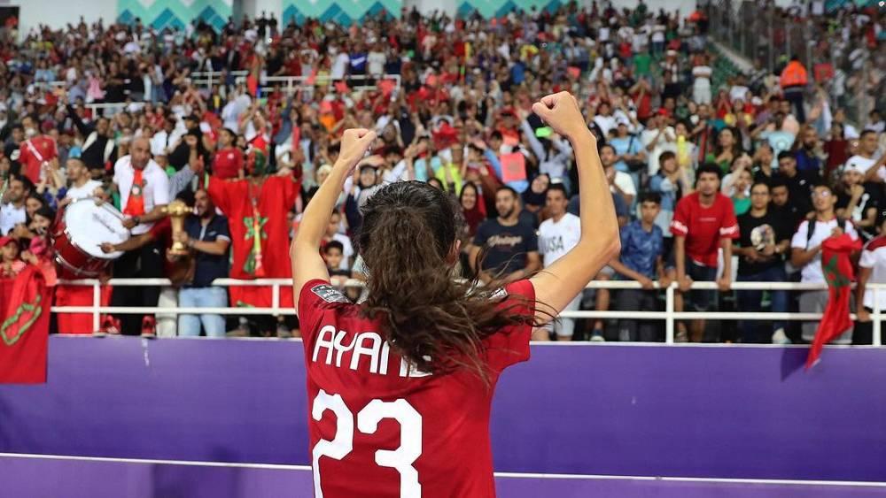 روزيلا عيان: "دعم المغاربة لا يصدق ولم يسبق لي أن عشت مثل هذه الأجواء في إنجلترا"