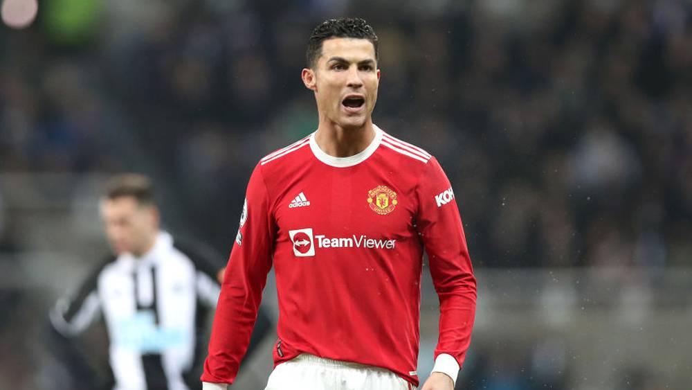 كريستيانو رونالدو يعود إلى مدينة مانشستر لمناقشة مستقبله