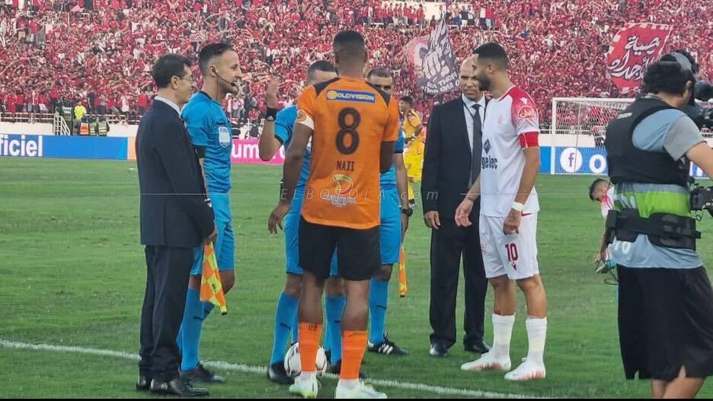 الشوط الأول من نهائي كأس العرش بين نهضة بركان والوداد ينتهي "بدون أهداف"