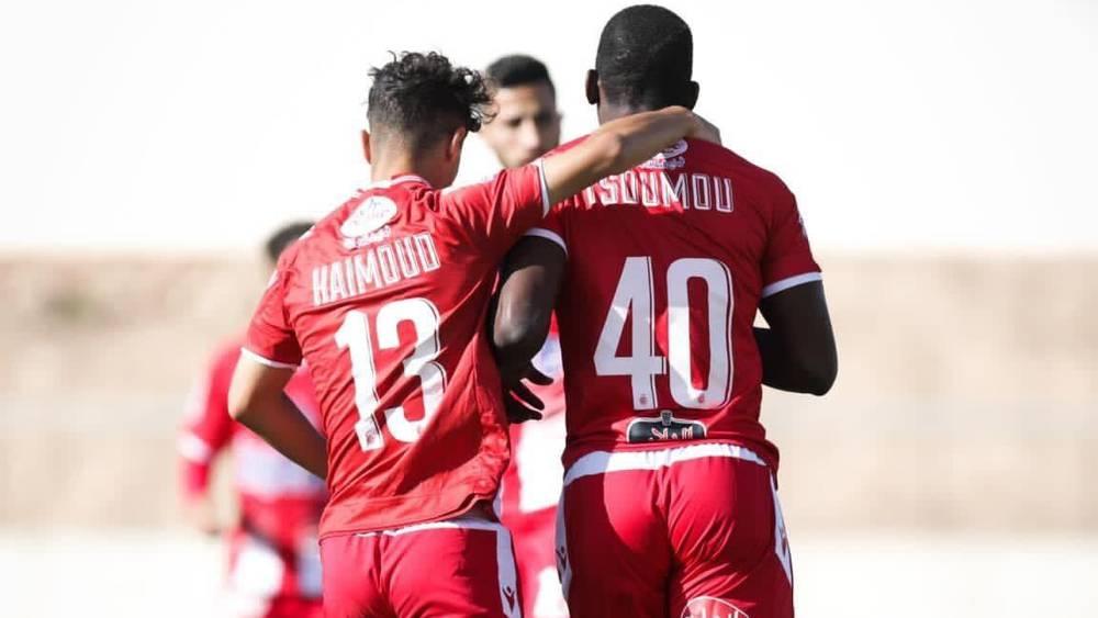 الوداد تخوض مبارتين اثنتين يومه الأحد في وجدة والبيضاء بفريقين مختلفين