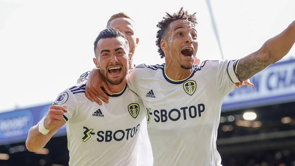 الدوري الإنجليزي/ ليدز يونايتد يُسقط ضيفه تشيلسي بثلاثية نظيفة وزياش يدخل كبديل في الدقيقة الـ64