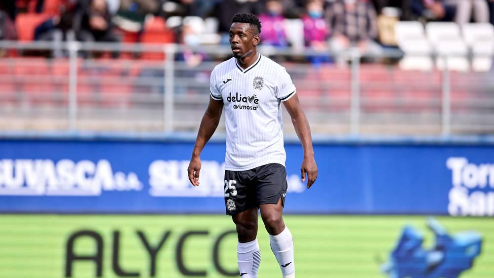 تقارير إسبانية/ محمد بولديني على مشارف الانضمام إلى ليفانتي