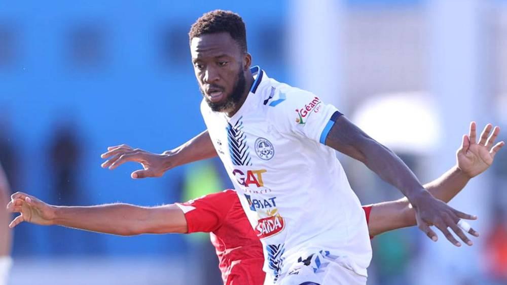 الرجاء الرياضي يقترب من ضم التوغولي أهولو واللاعب يُوقّع عقداً لثلاثة مواسم في الساعات القليلة القادمة