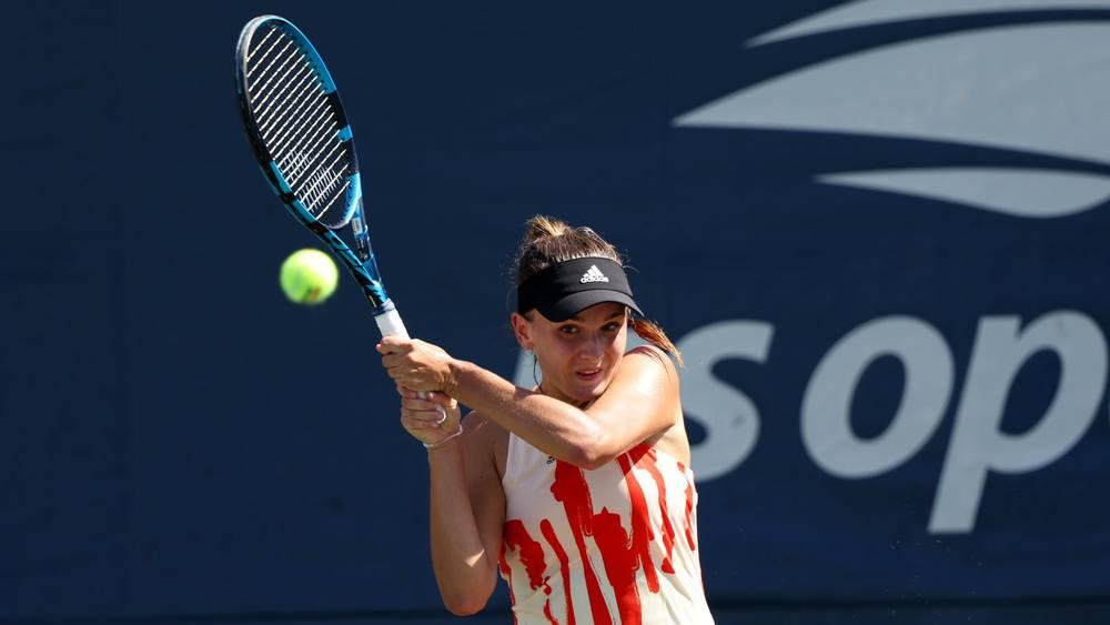 US Open: Clara Burel au 2e tour en éliminant la lauréate de Wimbledon Elena Rybakina
