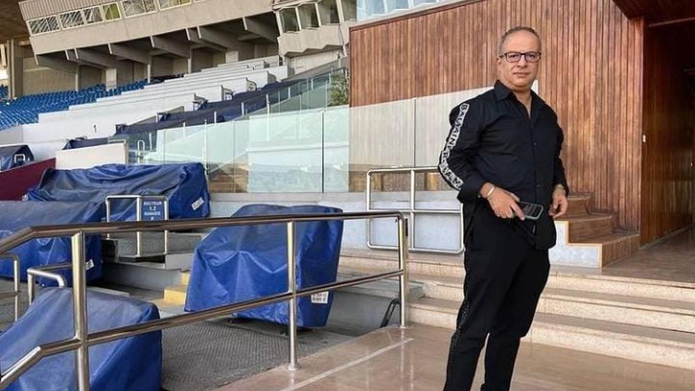 Aziz El Badraoui visite le Stade Mohammed V avant le départ de la Botola