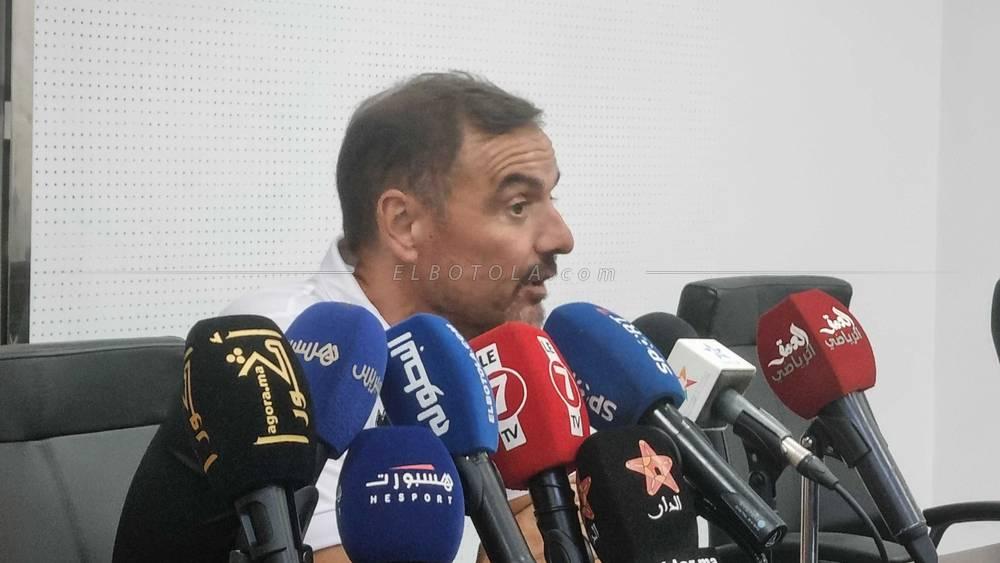 دا كروز (مدرب الجيش): "مصدوم من نتيجة التعادل أمام نهضة بركان لكنني سعيد بردة فعل الفريق في الشوط الثاني"