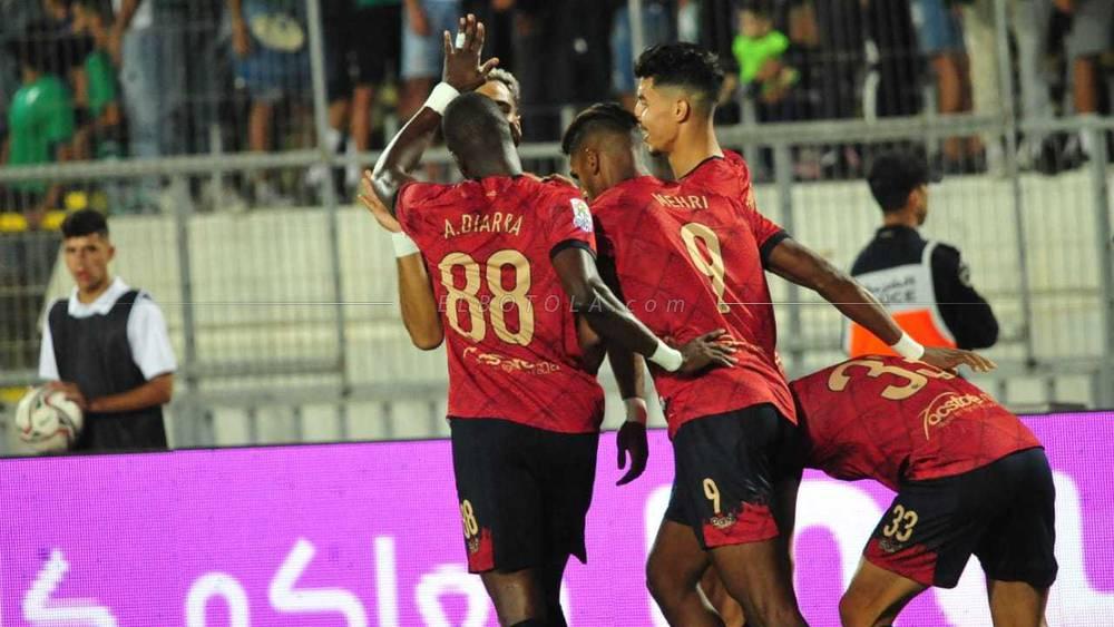 أولمبيك آسفي يحقق الانتصار على حساب ضيفه المغرب الفاسي (2-1)