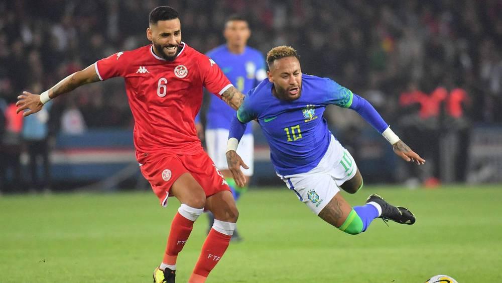 مدرب المنتخب البرازيلي يتَّهم لاعب تونسي بمُحاولة التسبّب في إصابة نيمار وإبعاده عن المونديال