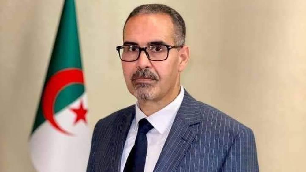 وزير الرياضة الجزائري: "سنشارك كسائر الدول بملف الترشح لتنظيم كأس أمم أفريقيا 2025 وليس هناك فرق بين 'الشان' و'الكان'"