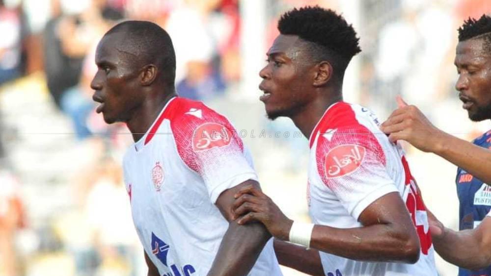 زولا: "هدفنا التأهل لدور المجموعات من دوري أبطال أفريقيا وأطلب من الجماهير الودادية تشجيعنا بدون استسلام"