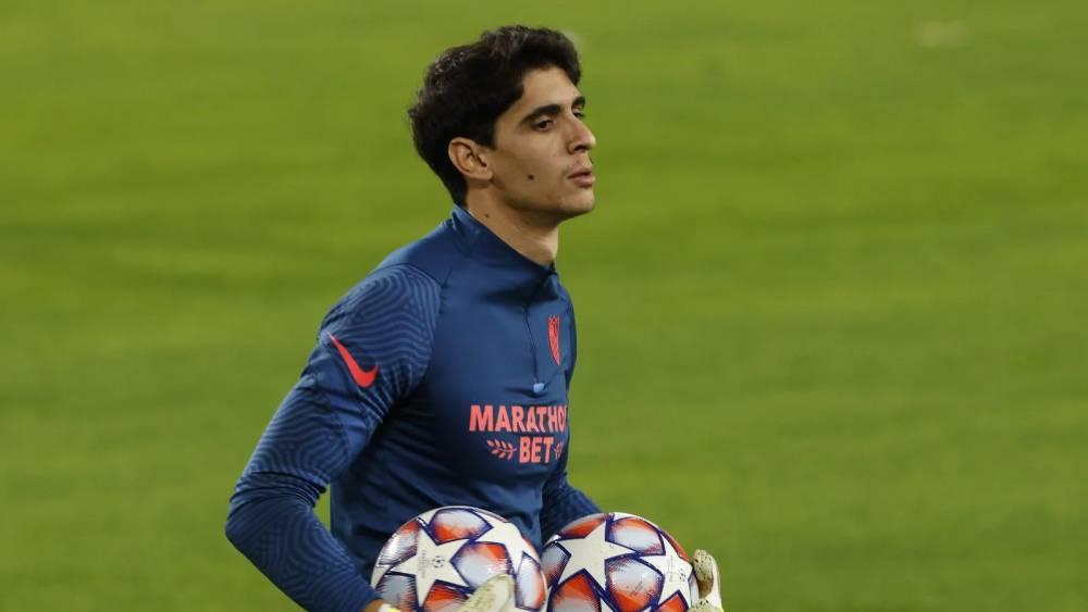 بونو يتجاوز مشاكله العضلية ويعود للتداريب الجماعية لإشبيلية استعدادًا للقاء بوروسيا دورتموند