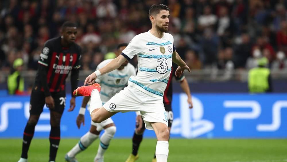 جورجينيو (لاعب تشيلسي) معترفًا: "طرد توموري كان قاسيًا"