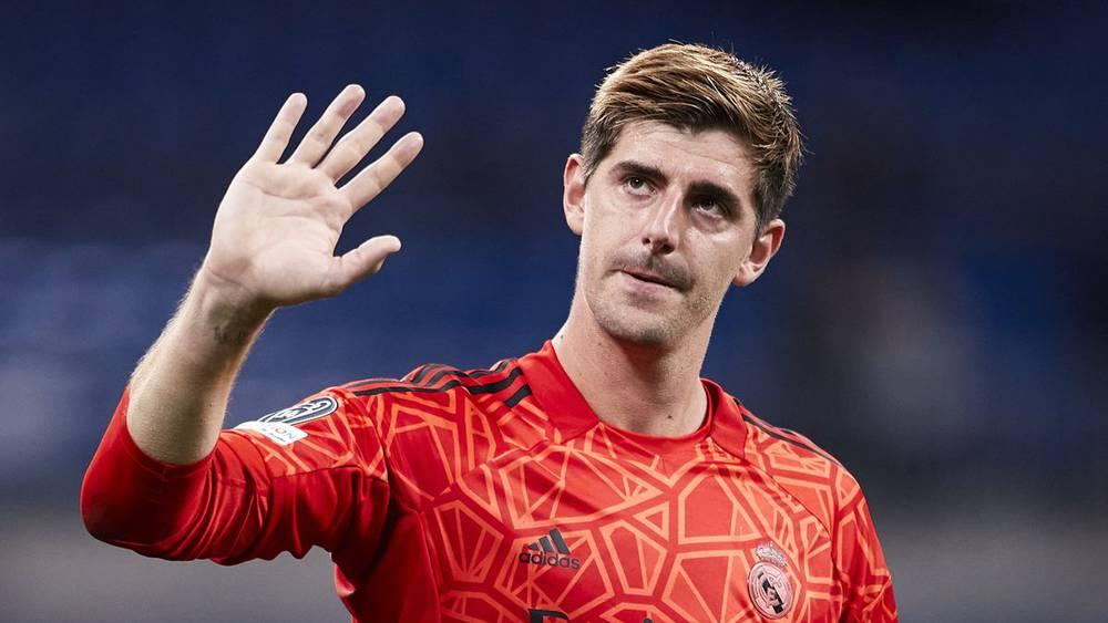 كورتوا الغائب الأبرز عن ريال مدريد في مباراة "الكلاسيكو"