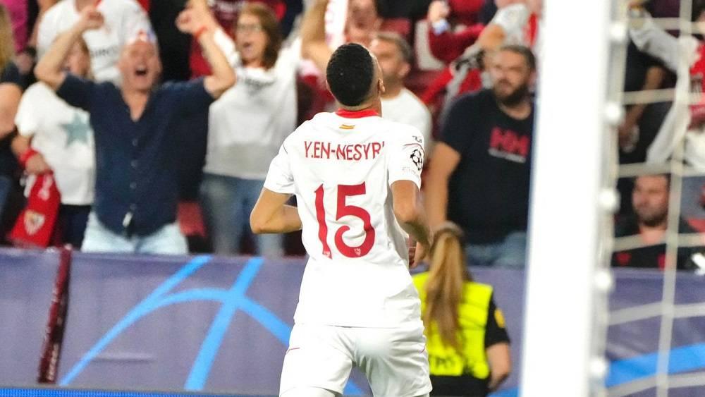 إشبيلية يعزز آماله في التأهل لدور الـ16 من دوري الأبطال بانتصاره على كوبنهاغن (3-0) في مباراة سجل فيها النصيري هدفا وغادر الملعب "مصابا"