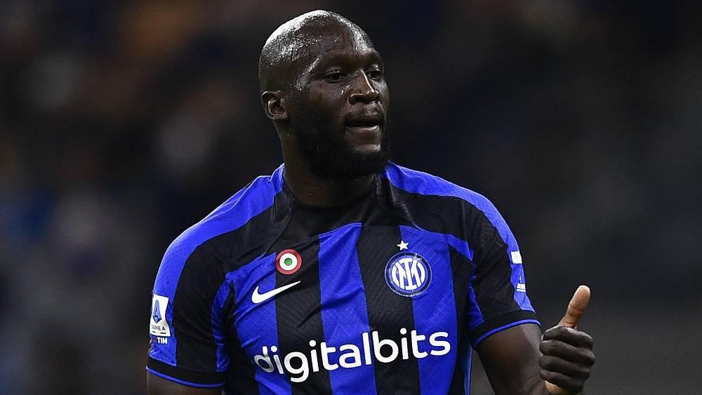 لوكاكو يسافر إلى بلجيكا للخضوع لبرنامج علاجي تحت إشراف الطاقم الطبي لمنتخب بلاده قبل المونديال