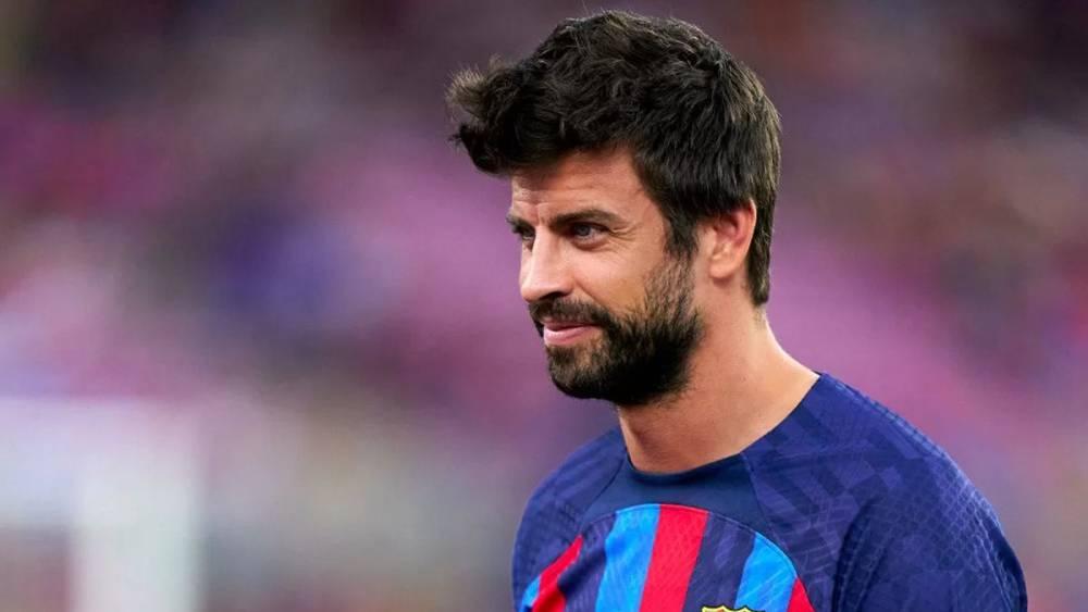 بيكيه يعلن رسميًا اعتزاله كرة القدم بعد مباراة برشلونة ضد ألميريا