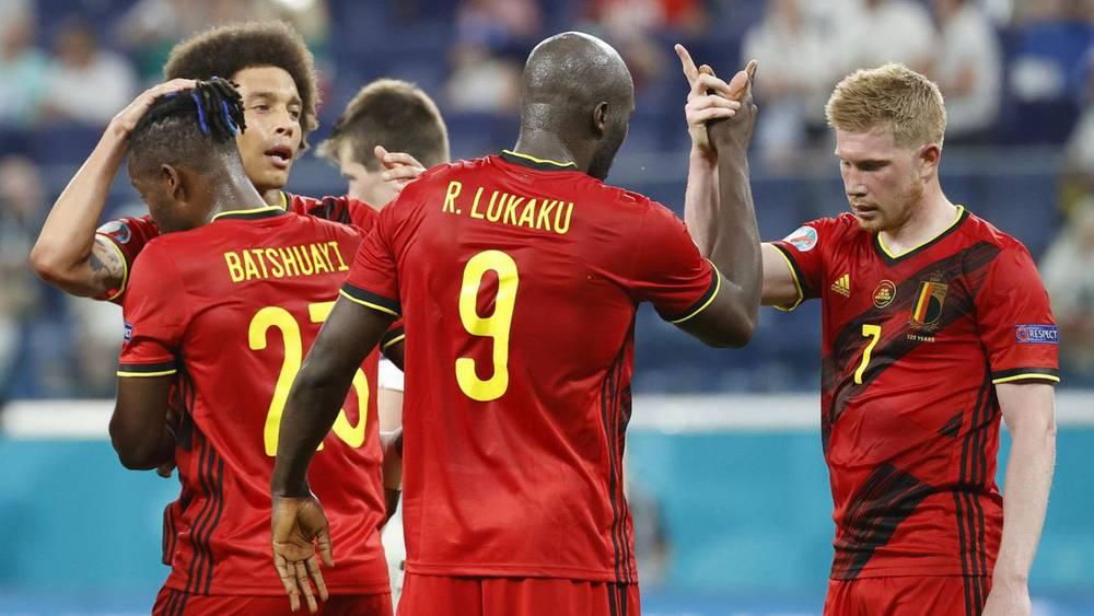 لاعبو منتخب بلجيكا يلتقون غدًا الإثنين قبل السفر إلى الكويت للقاء مصر وديًا والاستعداد لكأس العالم