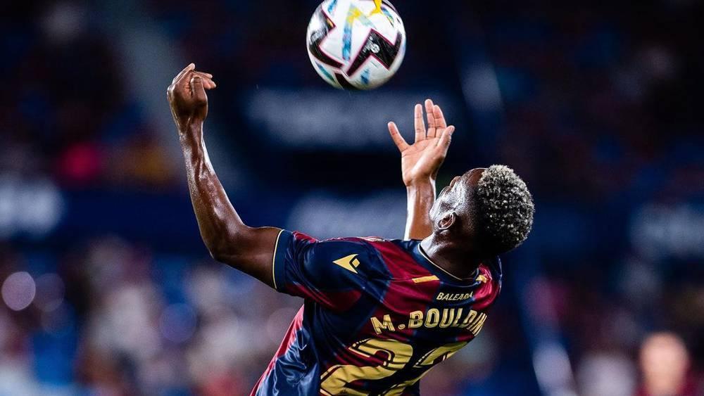 البولديني هداف ليفانتي الإسباني وثاني أكثر لاعب مشاركة في مباريات الفريق في "الليغا 2"