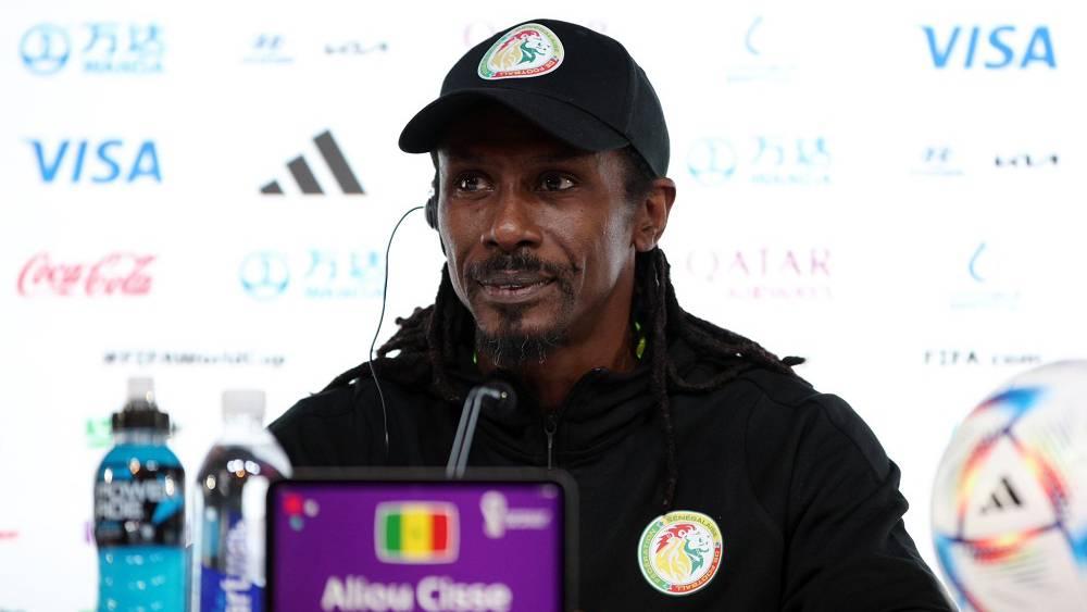 أليو سيسي(مدرب السنغال): "هذا المونديال معقد للغاية لوجود العديد من المفاجآت وبإمكان أحد المنتخبات الأفريقية الفوز باللقب"