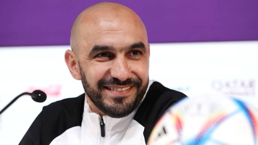 مراسل شبكة "BBC" بعد حضوره مؤتمر الركراكي: "يا له من متحدث لبق يُجيد 4 لغات.. سوف يكون مثيرًا للاهتمام متابعة مسيرته"