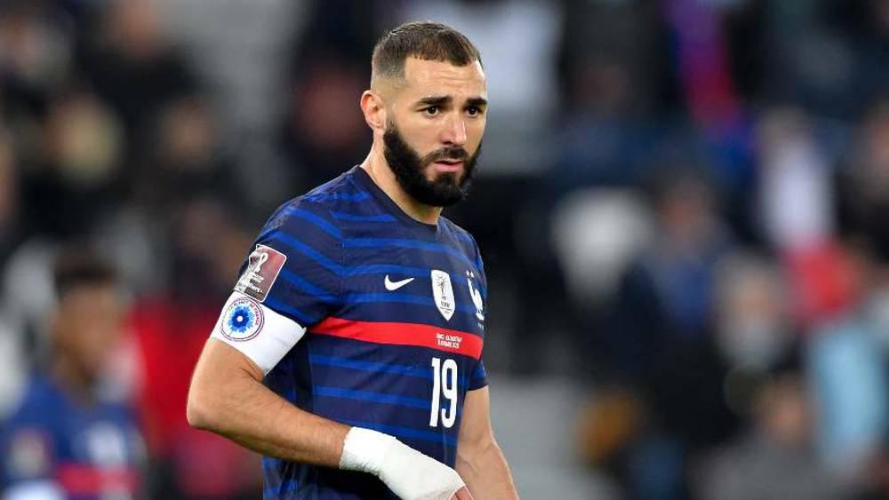 Football - Karim Benzema met fin à sa carrière internationale