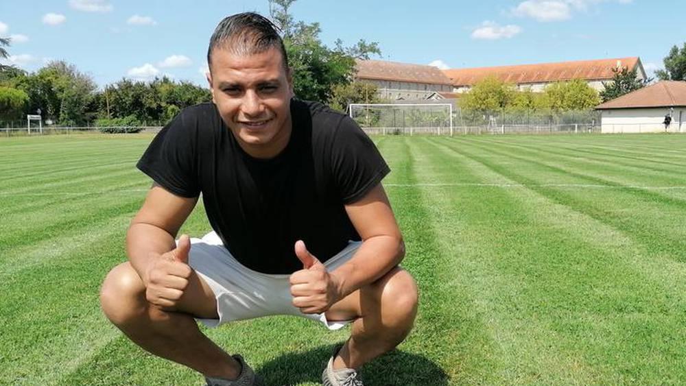 الشماخ: "لن أنسى ما حييت أول دعوة تلقيتها لتمثيل المنتخب المغربي.. لقد حقّقت حلمي وذلك يجعلني أشعر بالفخر"