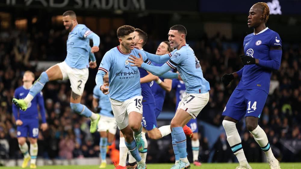 مانشستر سيتي يُكرر انتصاره على تشيلسي ويُحرجه برباعية (4-0) في كأس إنجلترا
