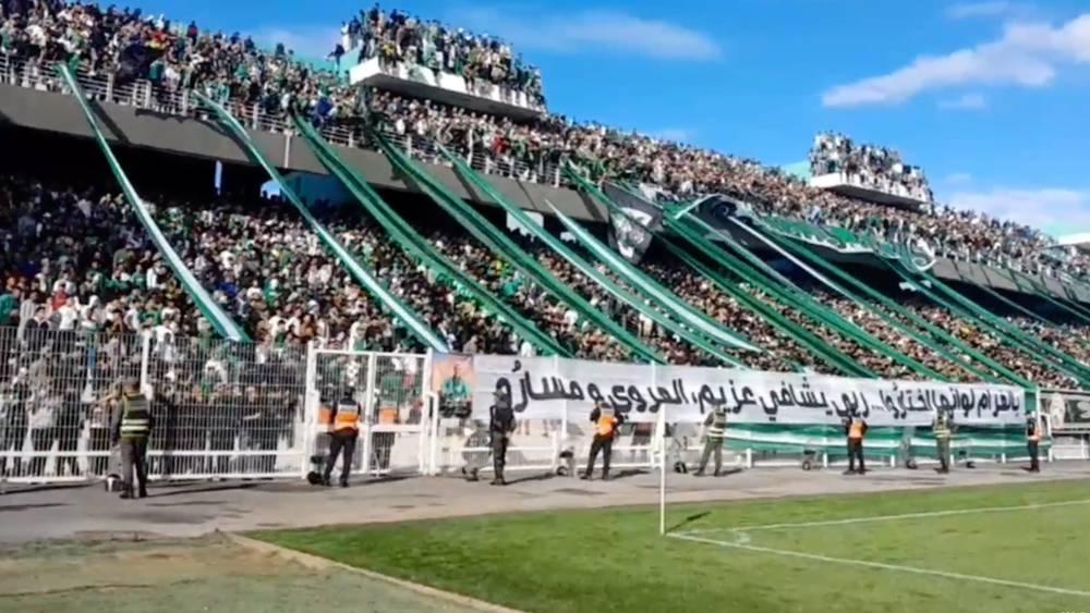 جماهير "الكاك" تعود بقوة لـ"الملعب البلدي" وتملأ المدرجات في مباراة فريقها أمام اتحاد سيدي قاسم