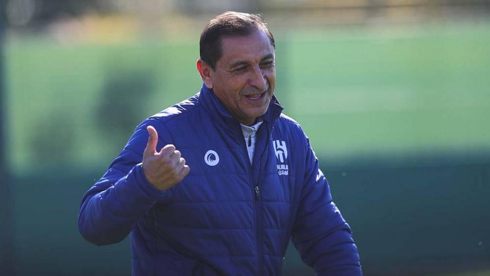 دياز (مدرب الهلال السعودي): "مباراة الغد ستكون جميلة جدا بين بطلي آسيا وأفريقيا ونحن مستعدون لها"