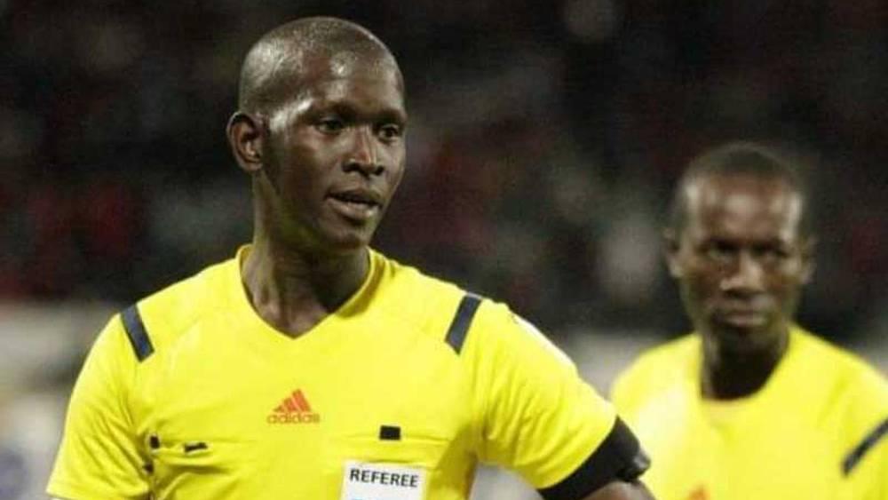 طاقم تحكيمي مالي يقوده "بوبو تراوري" يُدير مباراة الرجاء وفايبرز بعصبة الأبطال الأفريقية